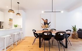 Hip, Stylish Apartment In Little Italy By Den Stays A